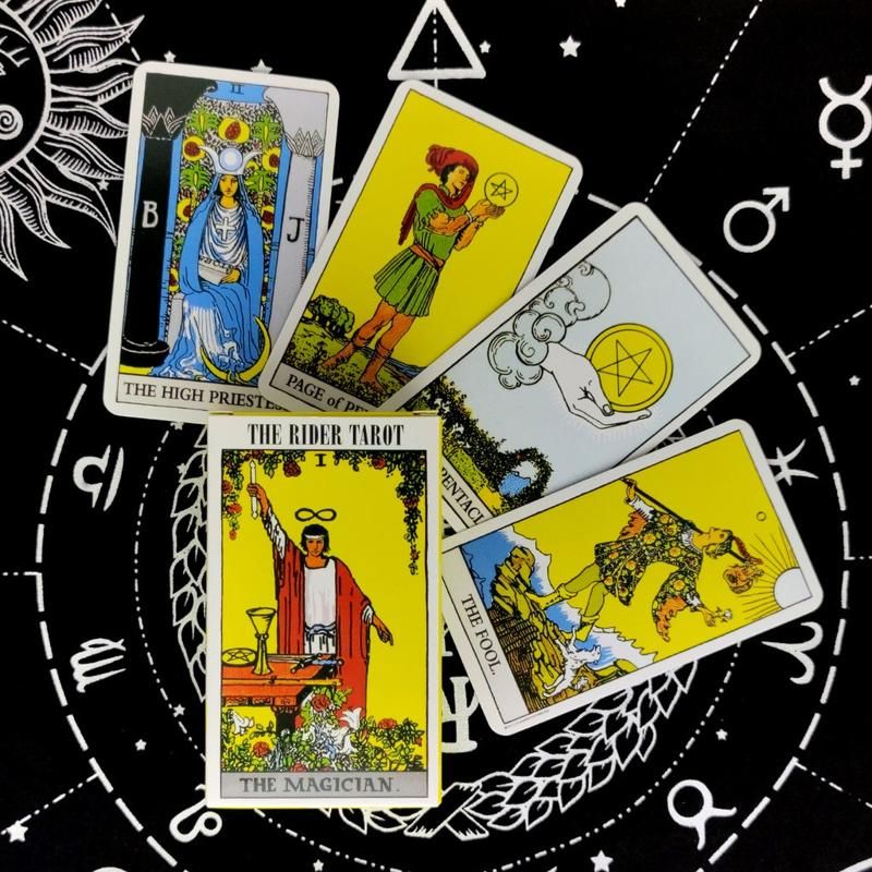 Tarot - لعب أوراق كلاسيكي/قراءة بخت (حسب المجموعة). 🎯 الصعوبة: متوسطة 🕒 30–60 دقيقة