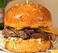 MEAT STEAK LOKUM BURGER