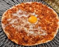 لحم بعجين بالبيض - 