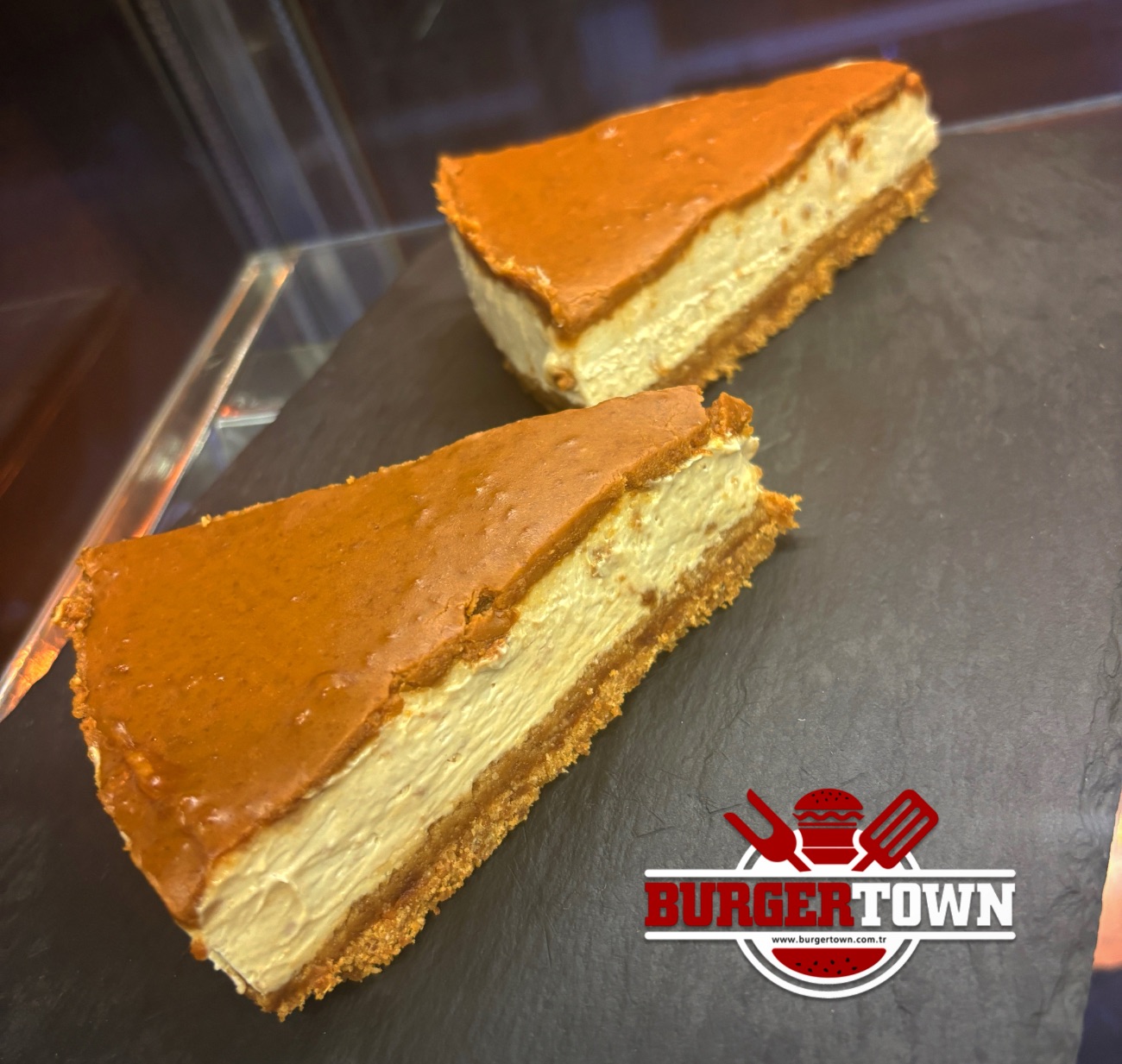 LOTUS CHEESECAKE - 