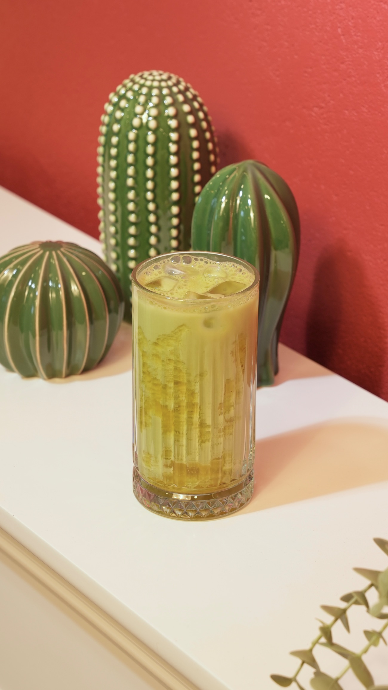 Iced Pineapple Matcha Latte - Yulaf veya Badem Sütü +70 TL
