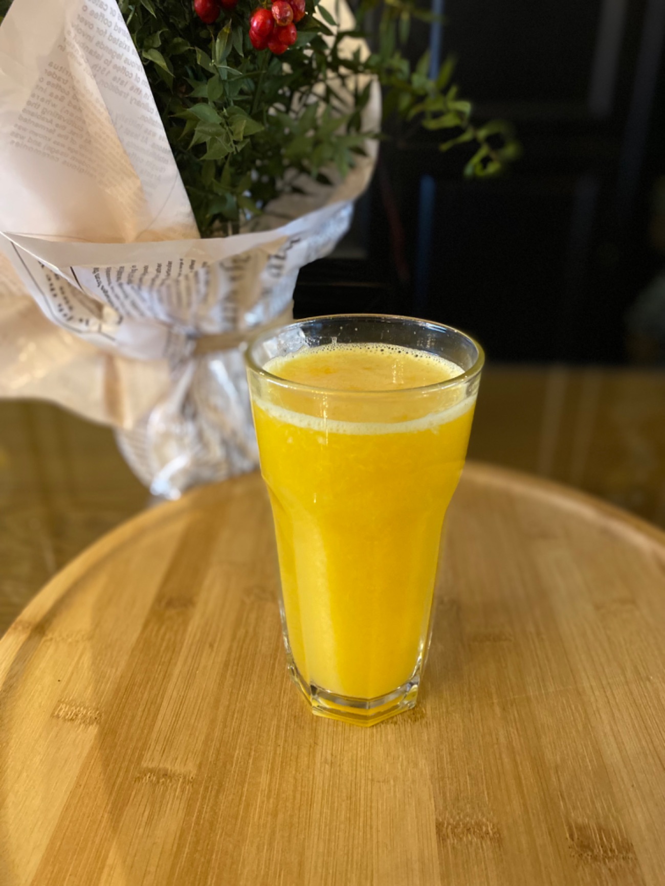 Taze Sıkılmış Meyve Suyu - 