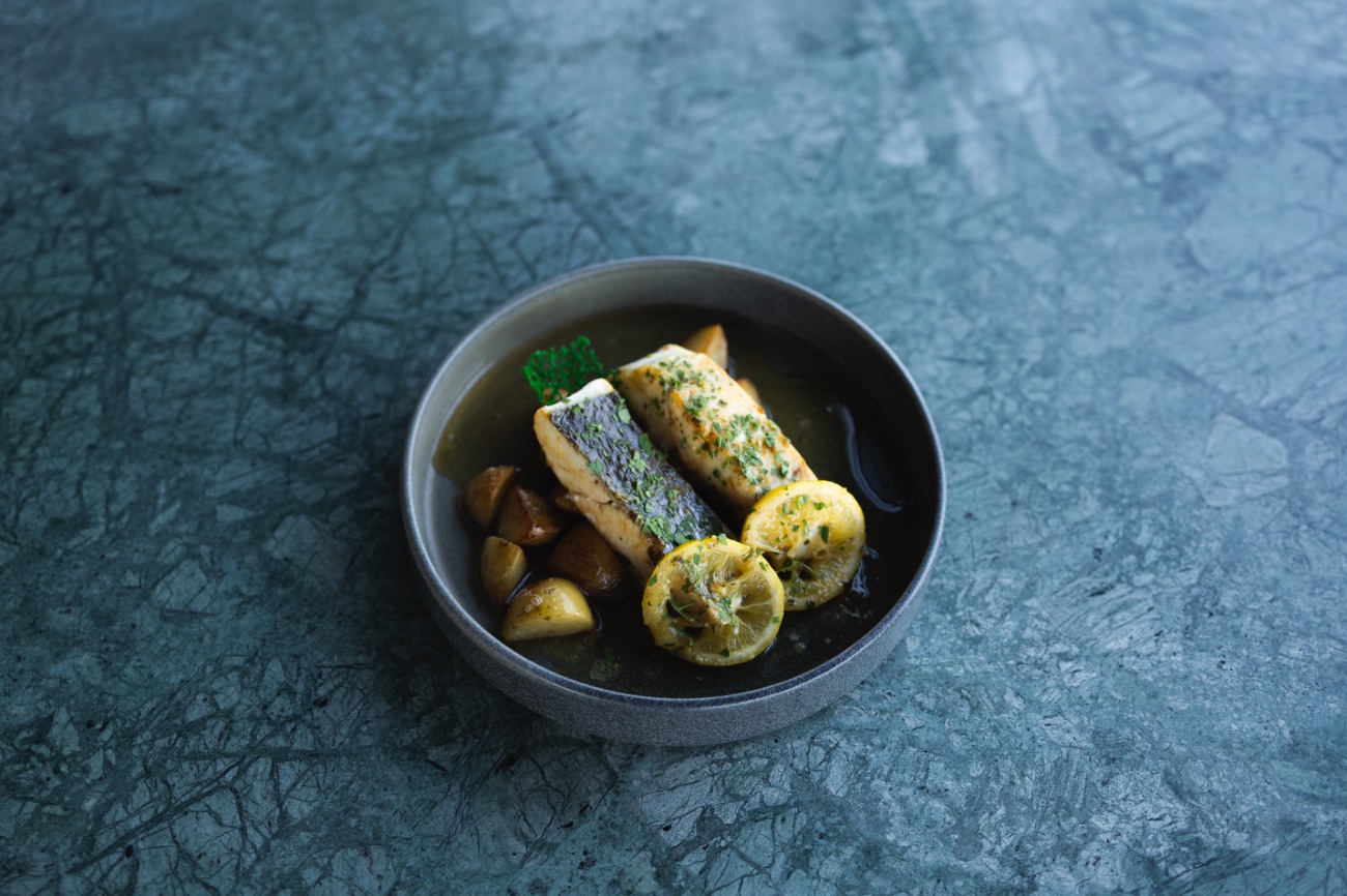 GRANYÖZ LEMON BUTTER - Granyöz Balığı Fileto, Bebek Patates Kavurma, Lemon Butter Sos ile