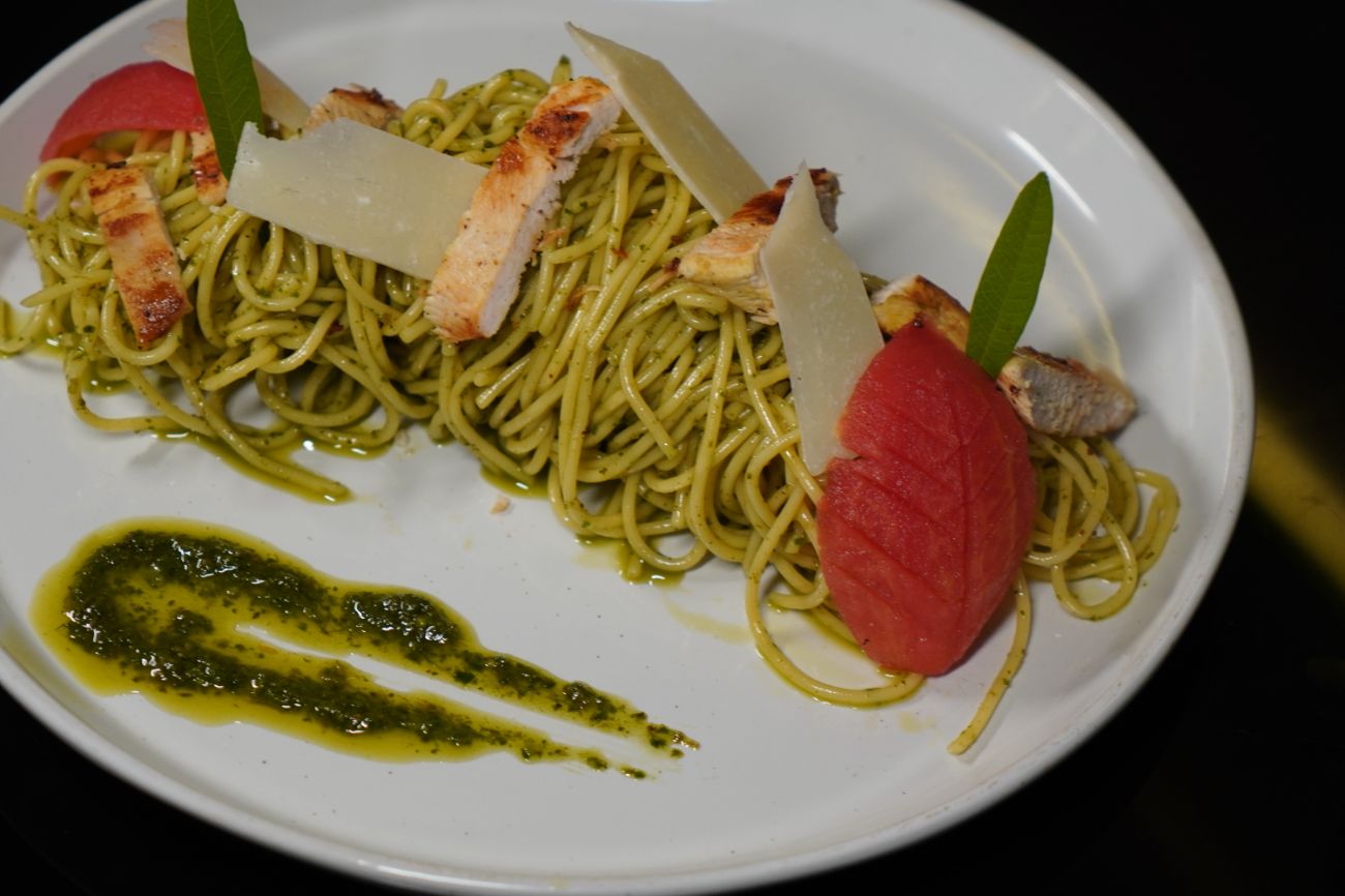 سباغيتي البيستو