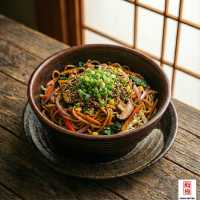 SEBZELİ YAKI NOODLE