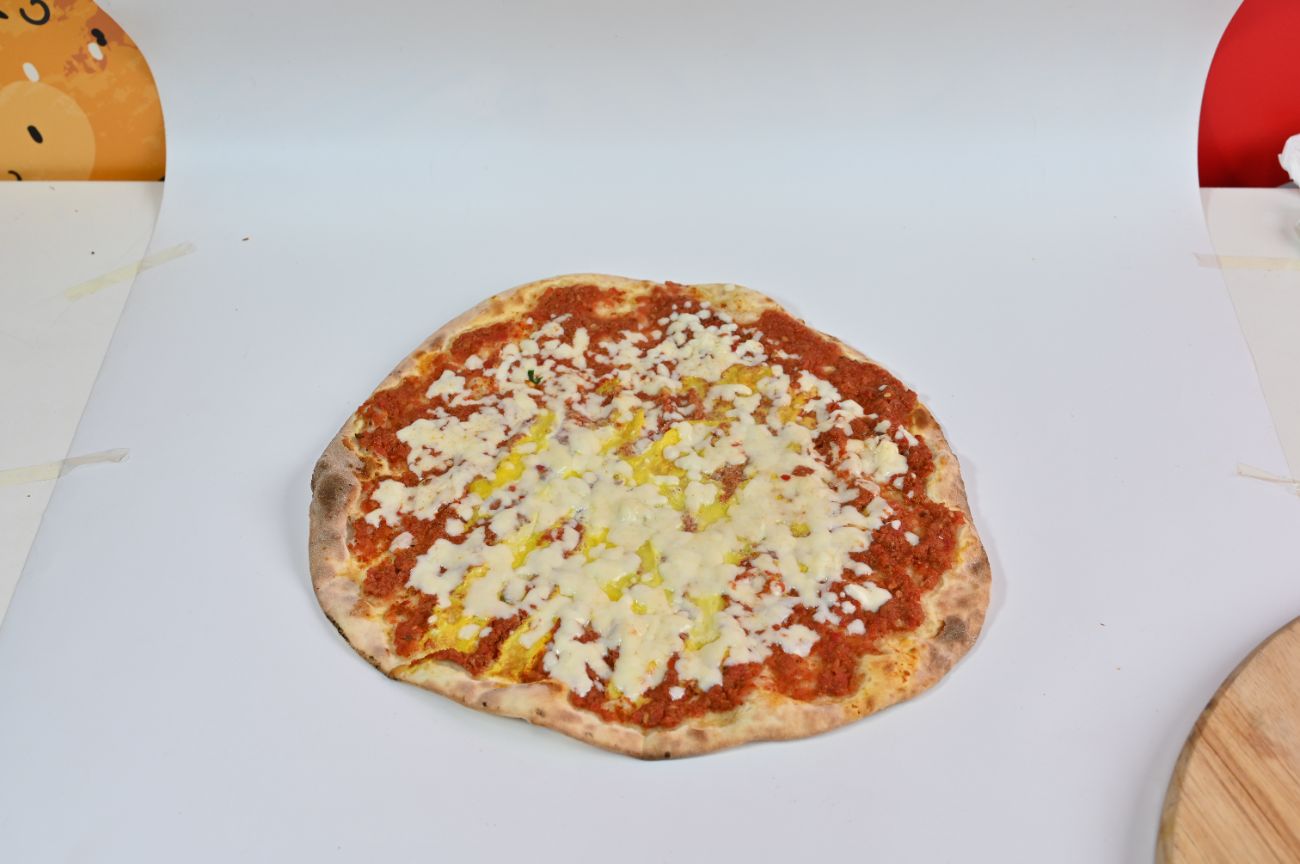 لحم بعجين بالجبن والبيض