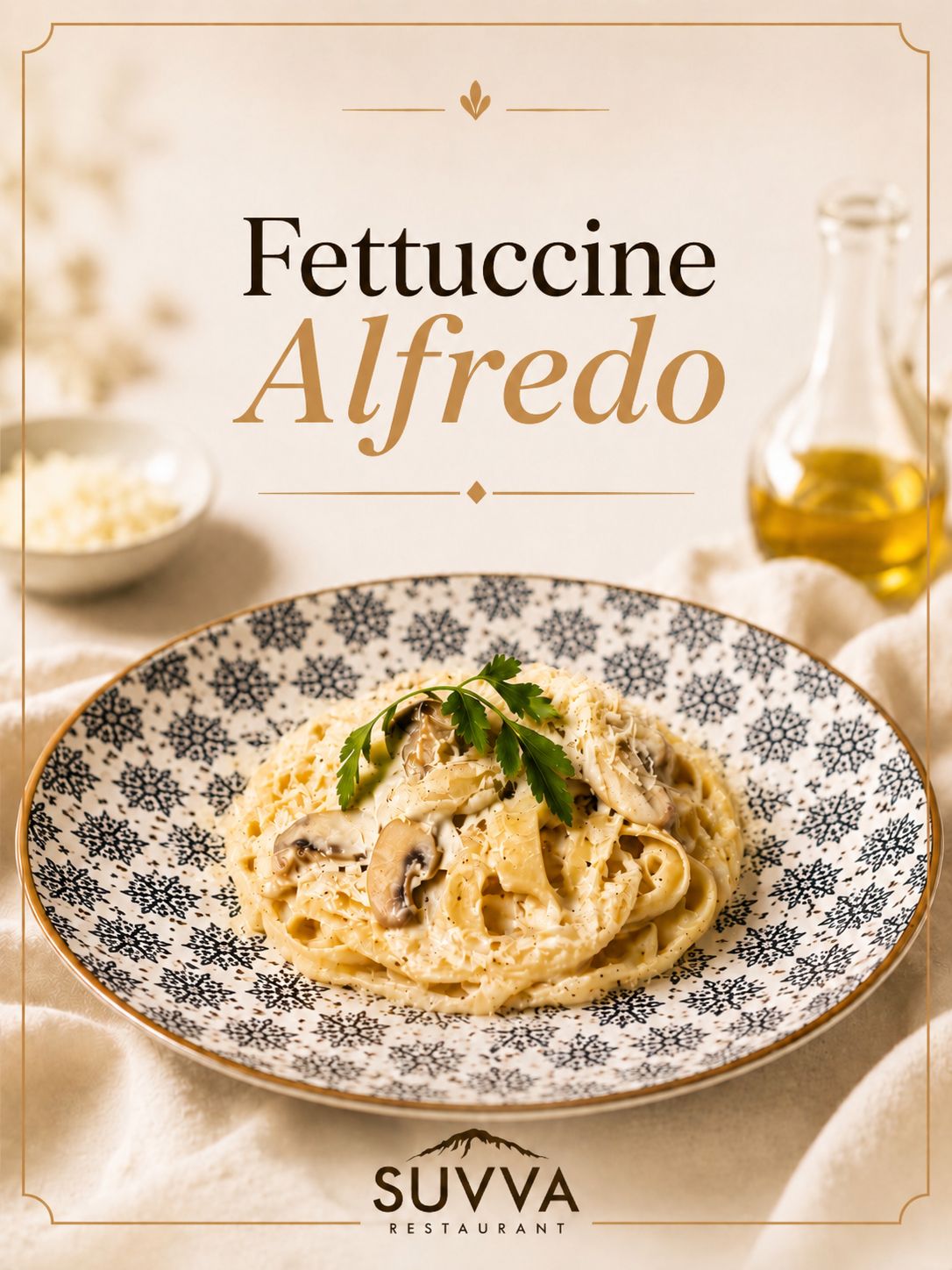 Fettucine Alfredo - 100 gram julyen tavuk mantar krema ve parmesan peyniri ile servis edilir.