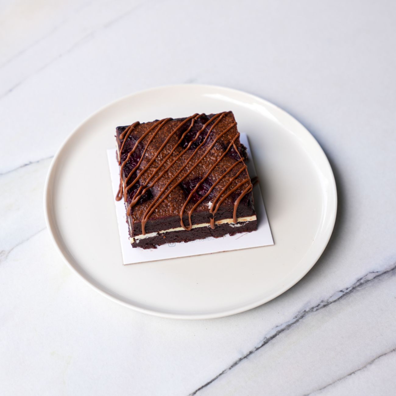 Brownie - Vişne ve beyaz çikolata