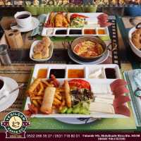 Güdük Necmi (Kahvaltı tabağı)