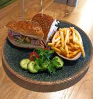 Ton Balıklı Sandviç