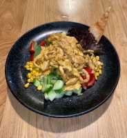 Ilık Tavuklu Köri Baharatlı