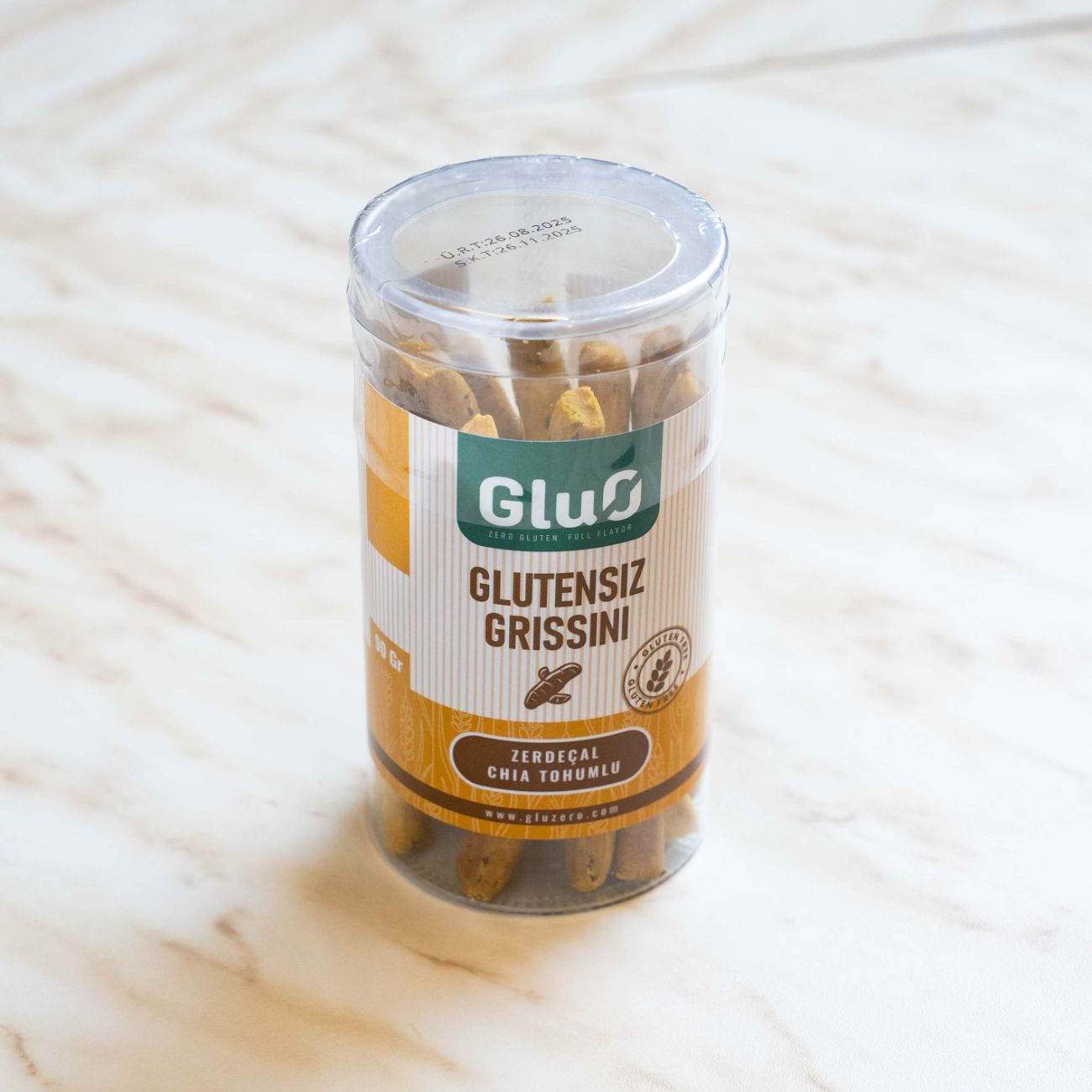 Glutensiz Zerdeçallı Chia Tohumlu Grissini - Glutensiz Un, Karabuğday Unu, Zerdeçal, Chia Tohumu, Keten Tohumu, Alba Yağı, Zeytinyağı, Tuz, Şeker, Maya.