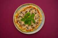 MANTARLI PİZZA