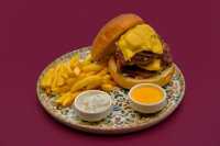 CHEF’S DOUBLE BURGER