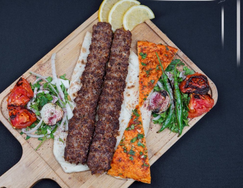 نص كيلو كباب لحم عراقي خالص