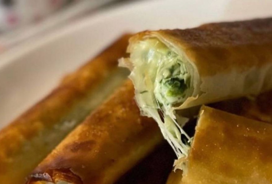 بورك ( جبنة + لحم)