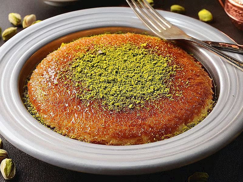 KÜNEFE - +KAYMAK 75 TL +DONDURMA 75 TL