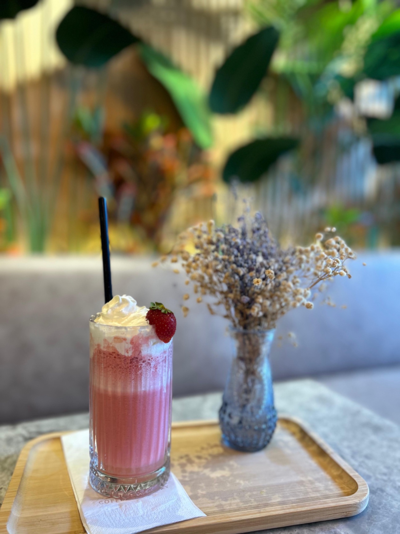 Çilekli Milkshake - 