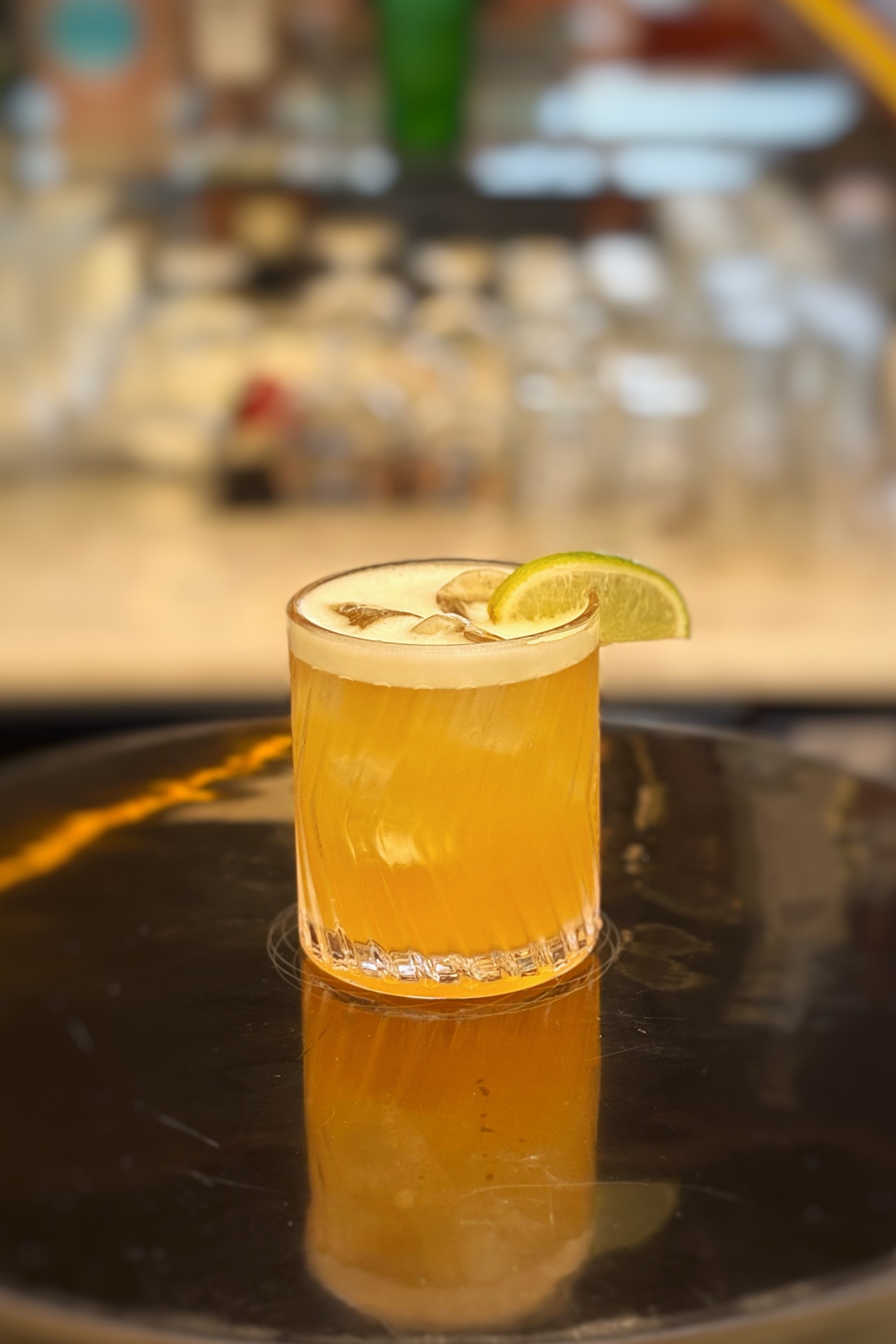 MONKEY BİEN - Monkey shoulder , beefeater pink  , safari , narenciye mix , ananas suyu , lime