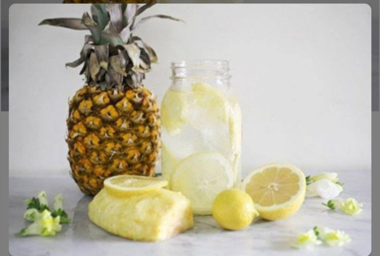 Pineapple and lemon coctail