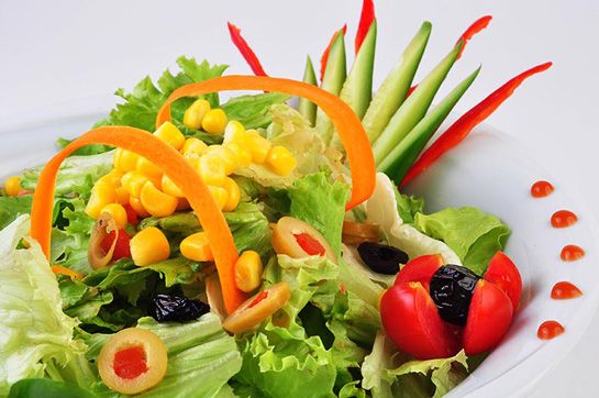 Akdeniz Salata - 