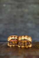 The Bull Speciall Burger