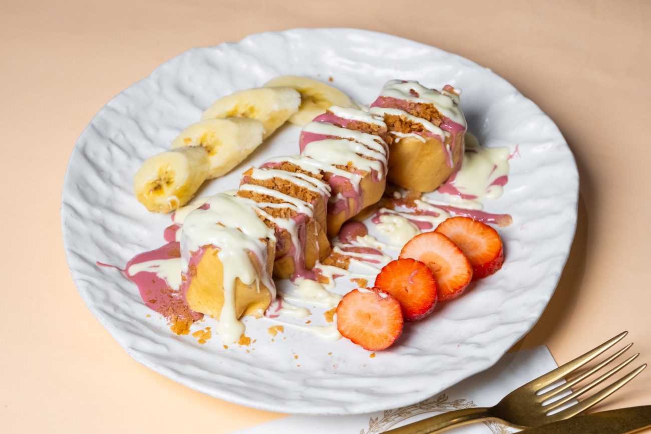 Sushi Crepe's - Krep, pastacı kreması, fransız çıtırı, çilek, muz, Belçika çikolatası