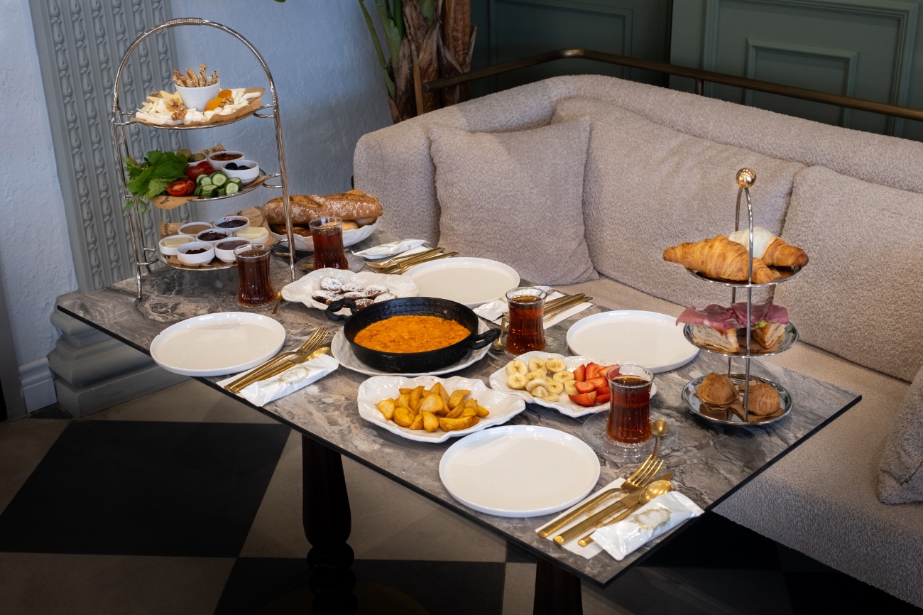 Halcyon Breakfast