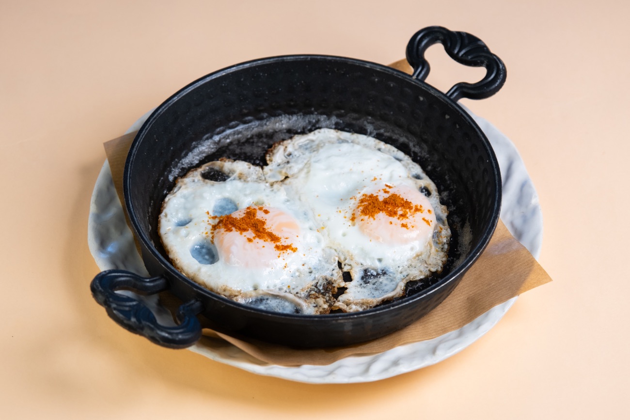 Sahanda Sade Yumurta - 