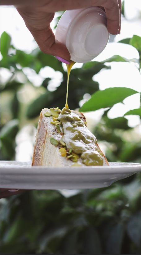 Fıstıklı San Sebastian Cheesecake - 