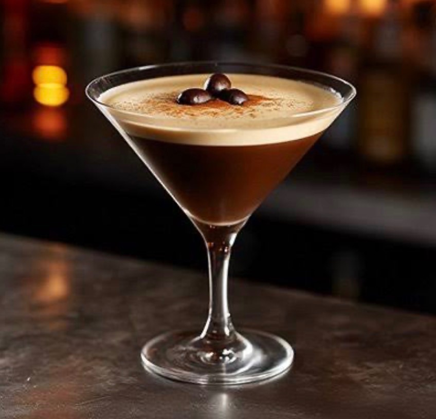 Espresso Martini - Vodka, Kahve Likörü, espresso shot