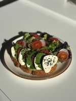 Caprese Tartine