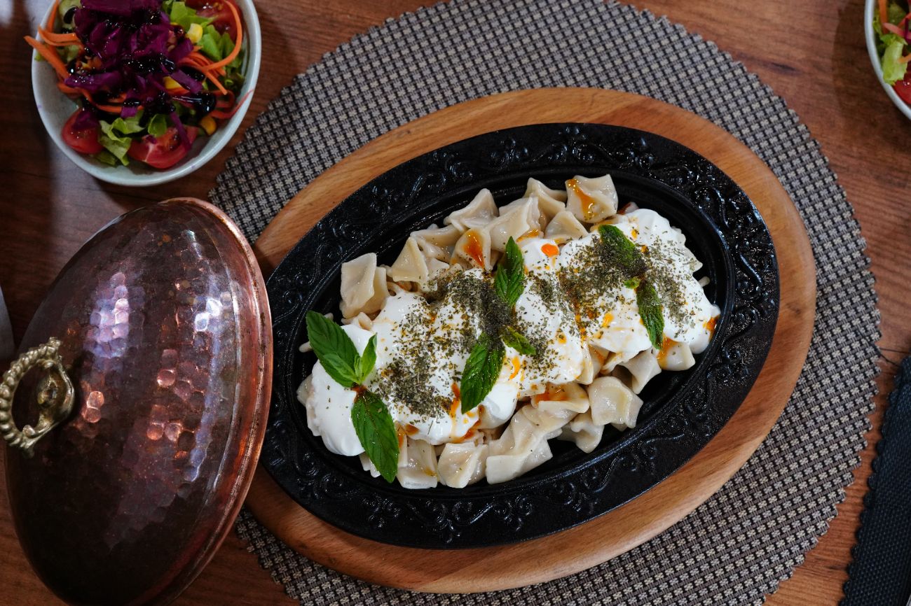 EL YAPIMI ÜTOPYA MANTI