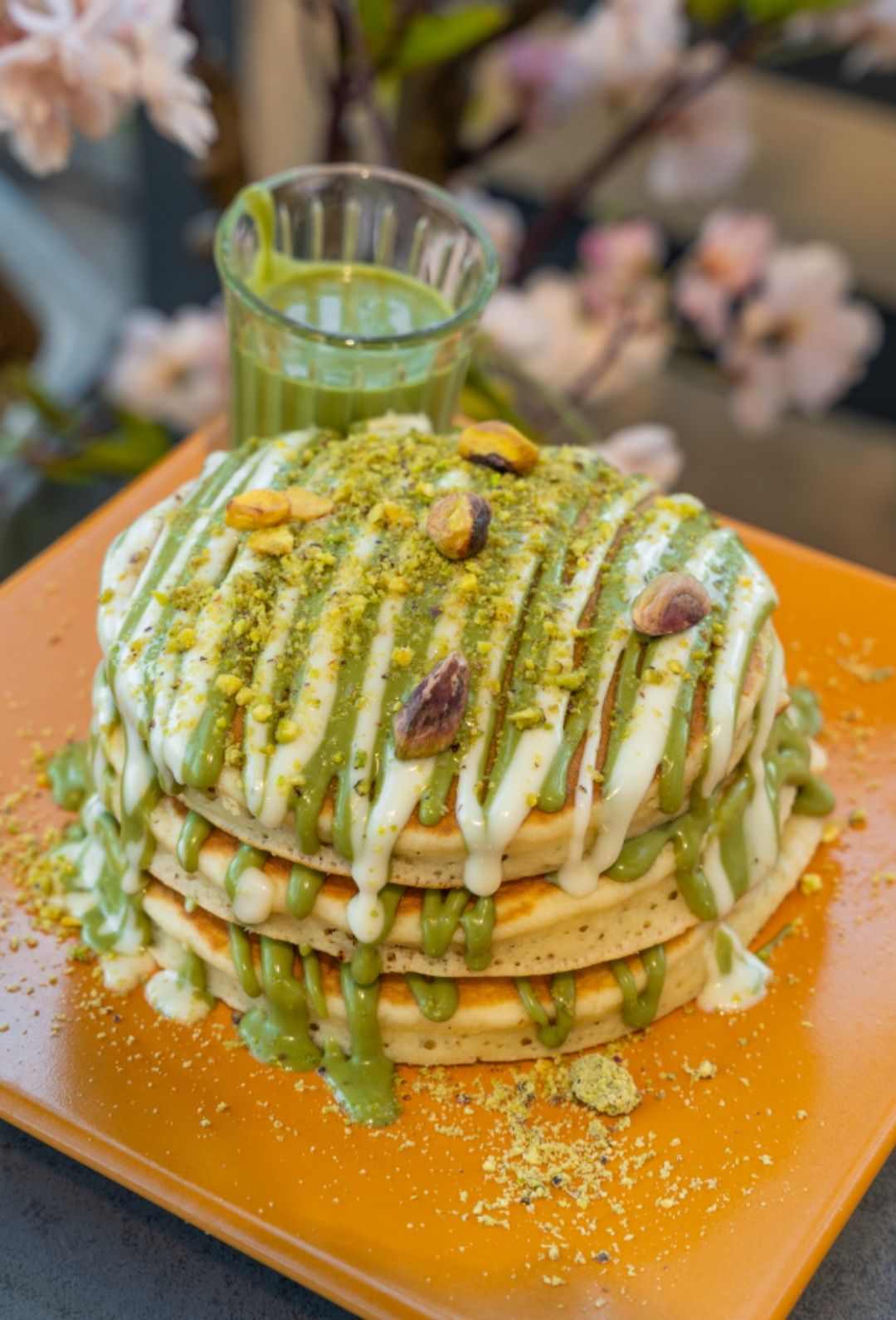 بان كيك بيستاشيو